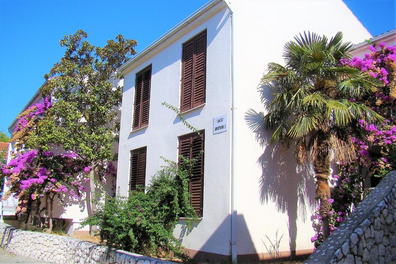 Apartments Lavica Podstrana Luaran gambar