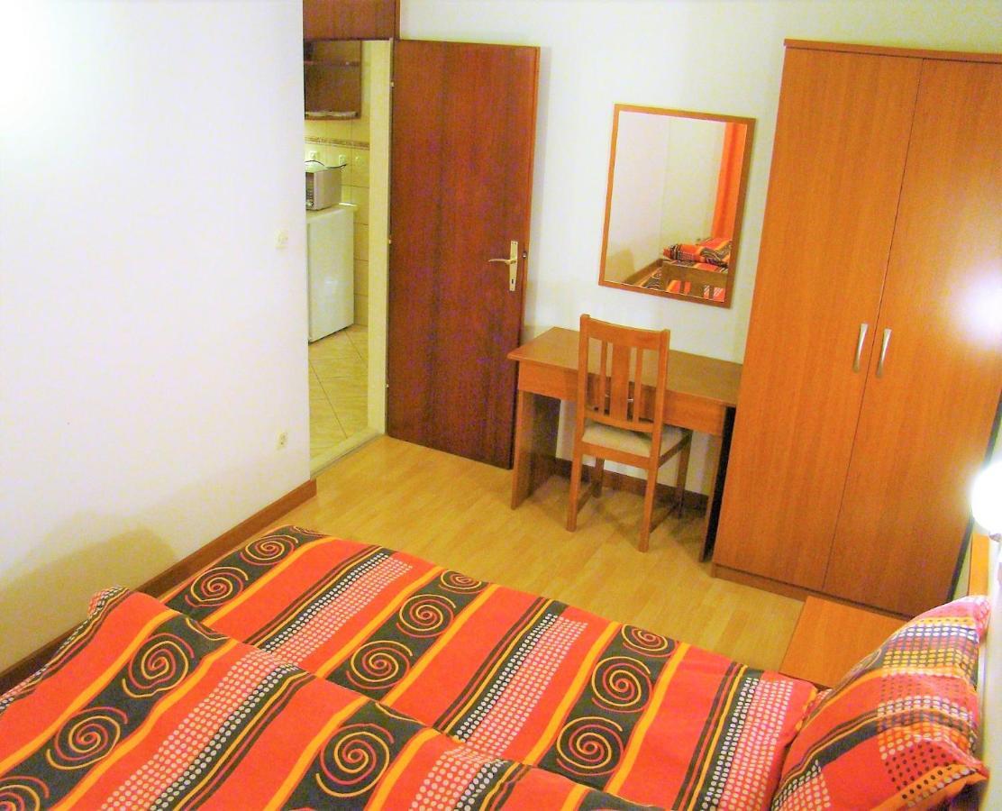 Apartments Lavica Podstrana Luaran gambar