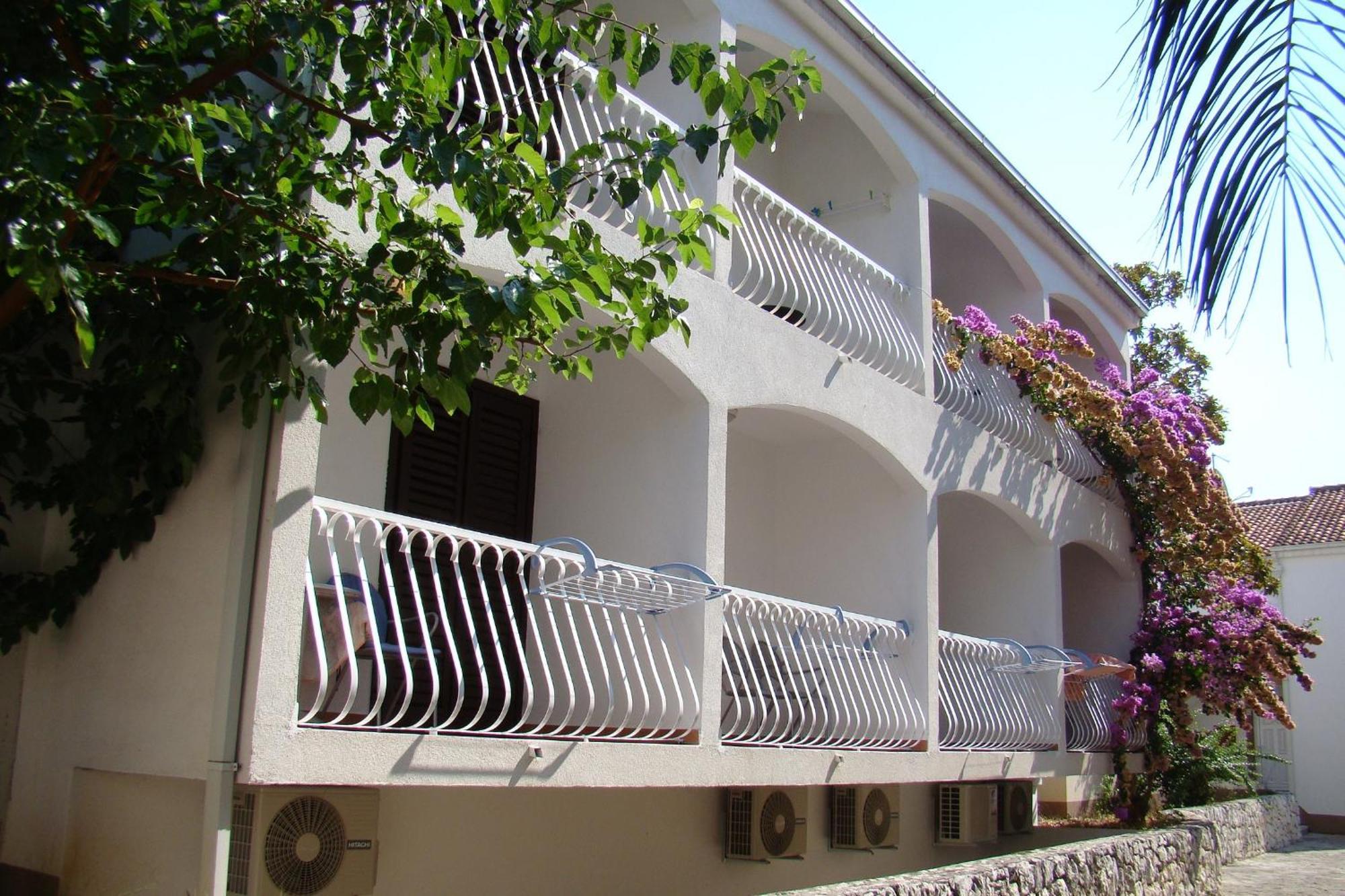 Apartments Lavica Podstrana Bilik gambar