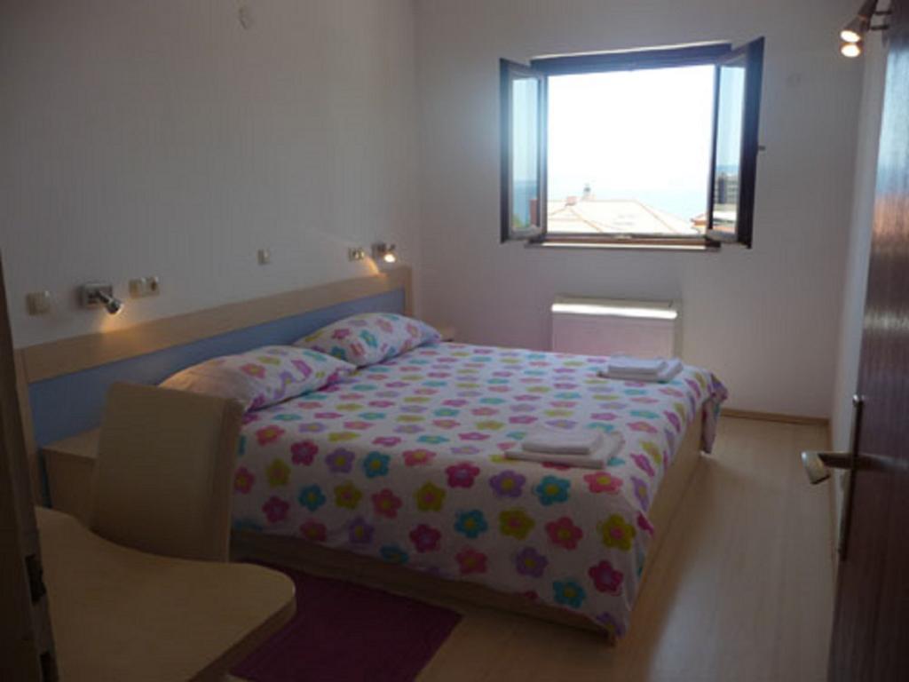Apartments Lavica Podstrana Bilik gambar